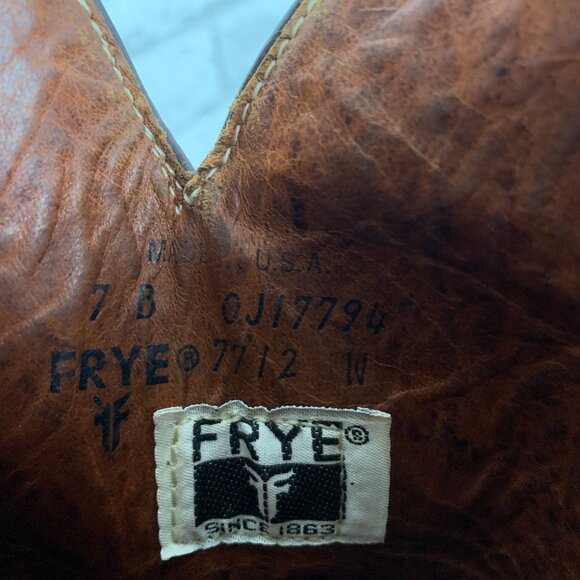 Frye Vintage Suede Western Cowboy Boots 7 Tan Distressed Heel Boho Cowgirl USA - Picture 11 of 16